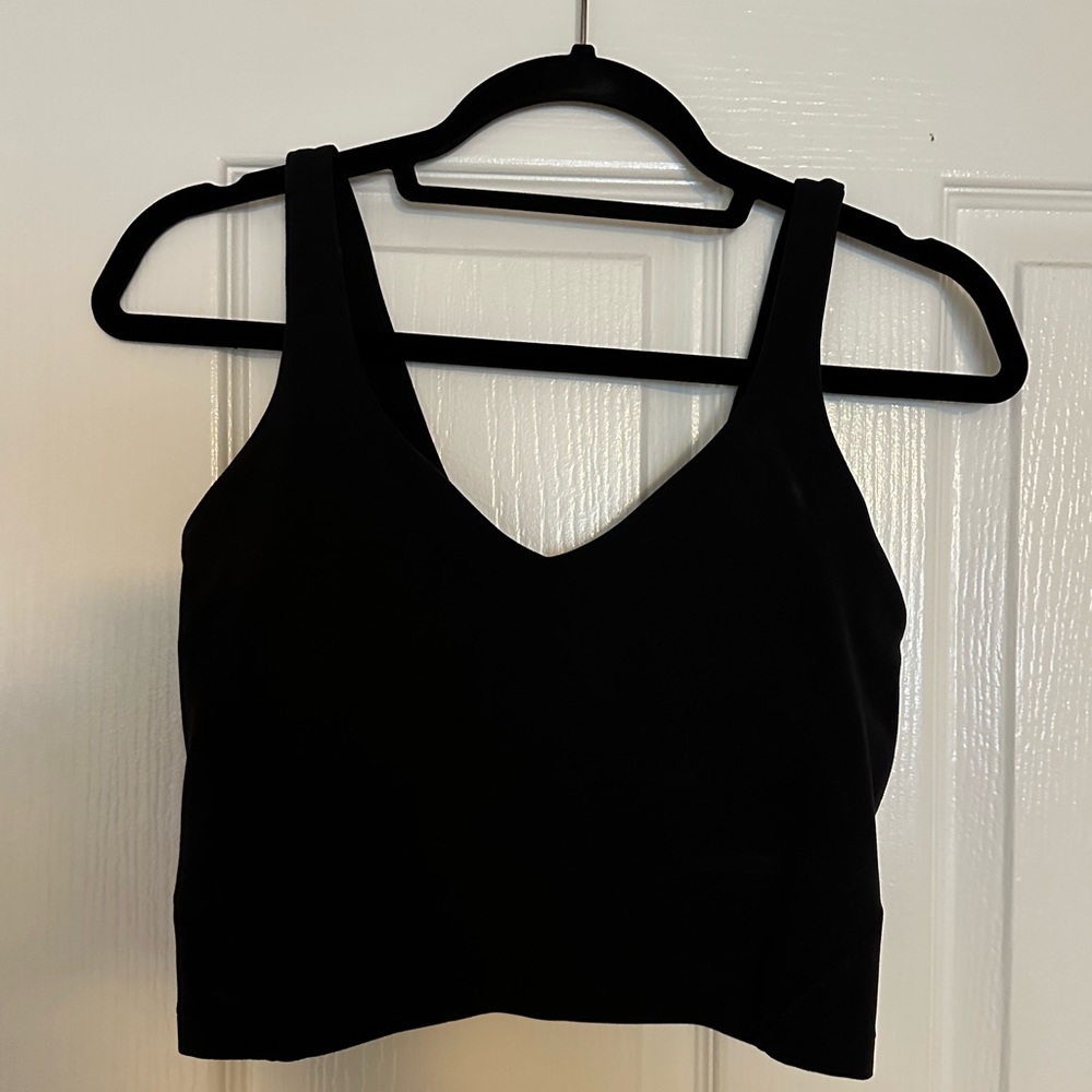 Lululemon sports bra SIZE 8